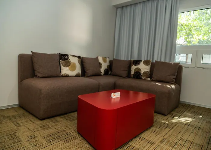 Casa Ciudad Hotel 4*